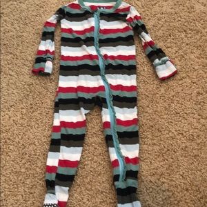 Kickee ruffle zipper jammies 9-12 months